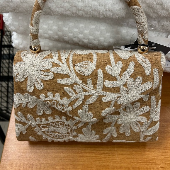 Gorgeous, Haute Hippie embroidered bag❤️HP🌟 - Picture 3 of 6